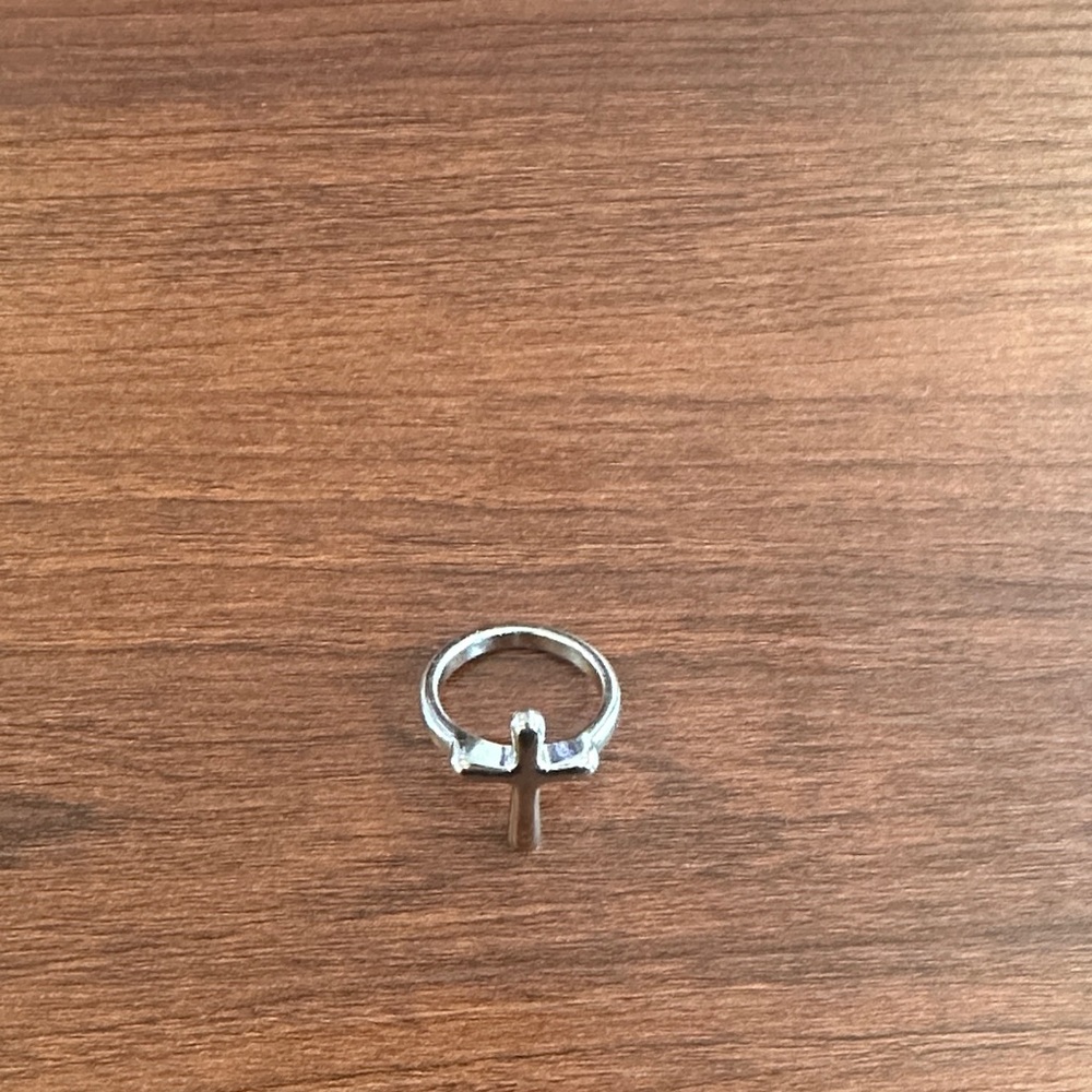 Silver Cross Ring - Picture 2 of 5